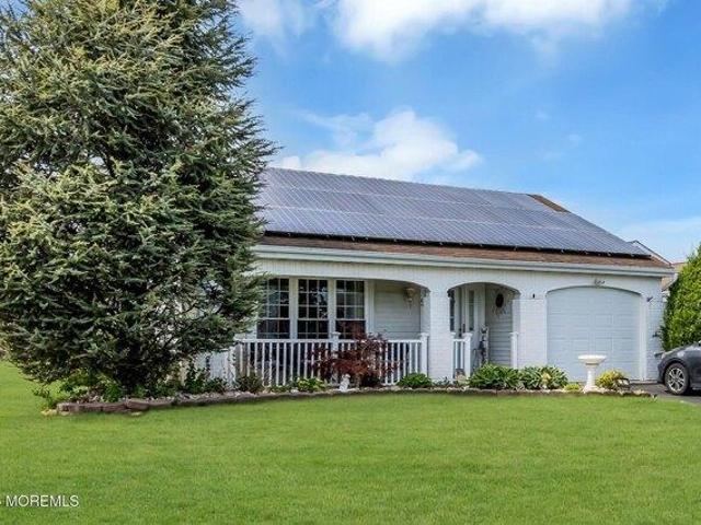 House for sale in Whiting, New Jersey