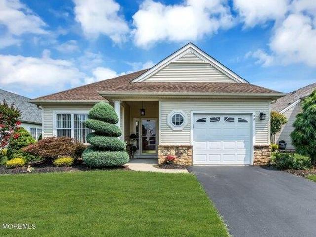 House for sale in Whiting, New Jersey