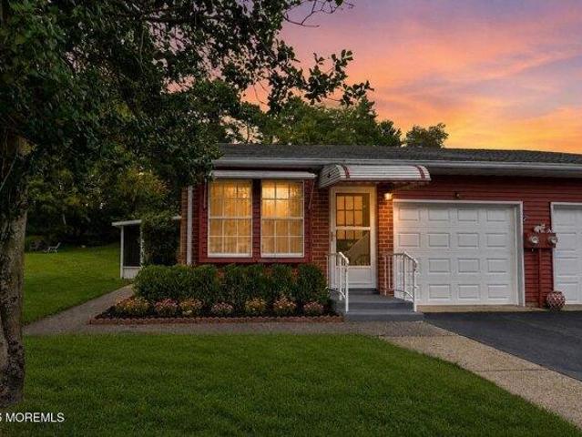 Condo for sale in Whiting, New Jersey