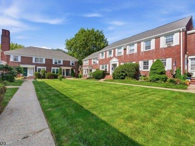 Condo for sale in Newark Heights, Maplewood