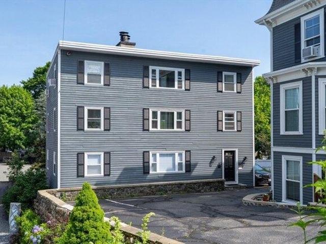 Condo for sale in Marblehead, Massachusetts