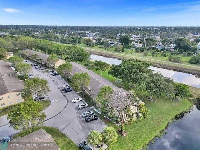 Condo for sale in Margate, Florida
