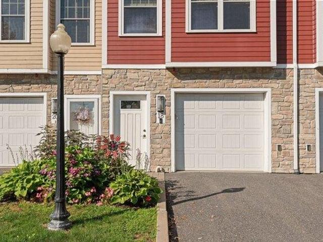 Condo for sale in Marlborough, Middlesex County