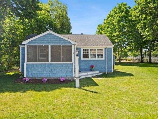 House for sale in Brant Rock, Massachusetts
