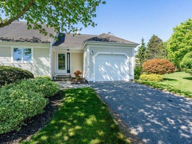 Condo for sale in Mashpee, Massachusetts