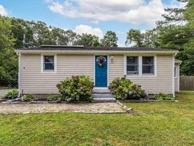 House for sale in Mashpee, Massachusetts