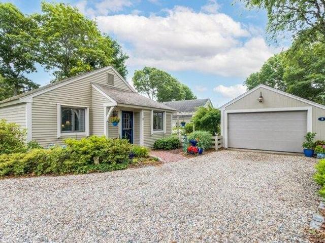 House for sale in Mashpee, Massachusetts