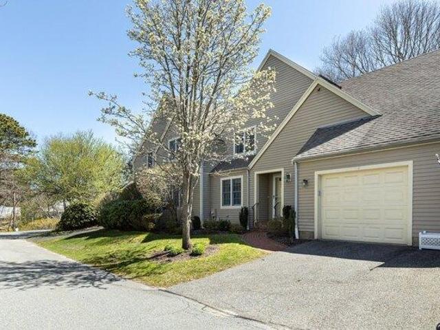 Condo for sale in Mashpee, Massachusetts