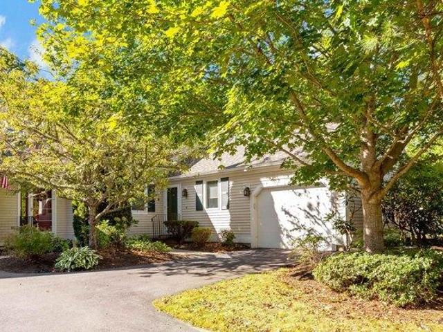 Condo for sale in Mashpee, Massachusetts