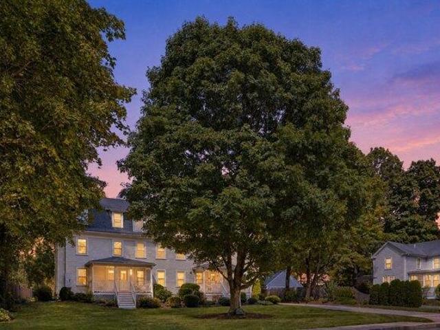 Condo for sale in Medfield, Massachusetts
