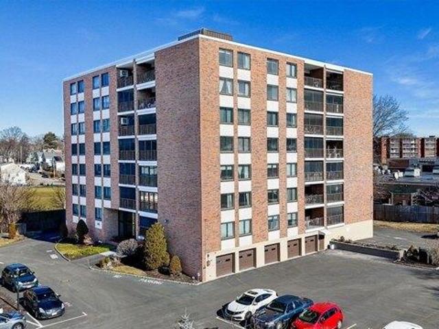 Condo for sale in Melrose, Massachusetts