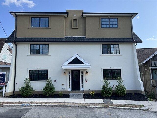 Condo for sale in Melrose, Massachusetts