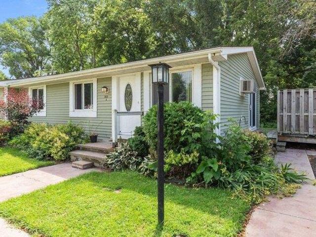 Condo for sale in Menasha, Wisconsin