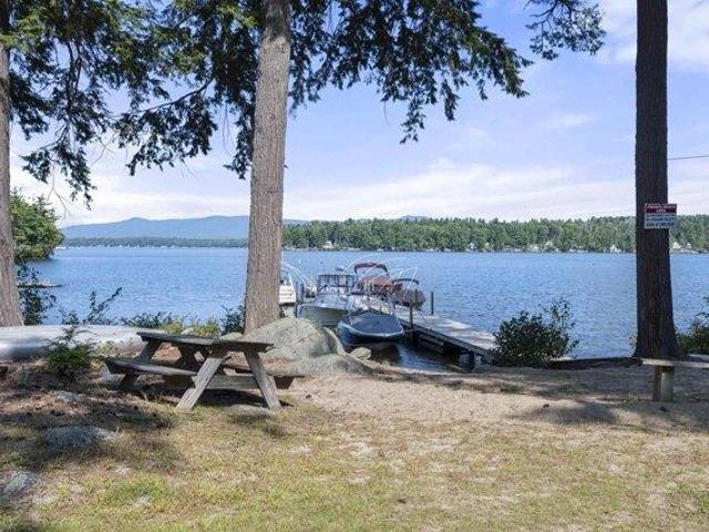 House for sale in Lovejoy Sands, Meredith