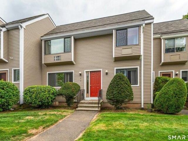 Condo for sale in Meriden, South Central Connecticut Planning Region