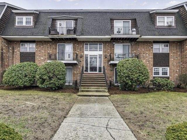 Condo for sale in Methuen