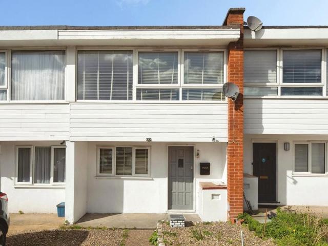 House for sale in Greater London