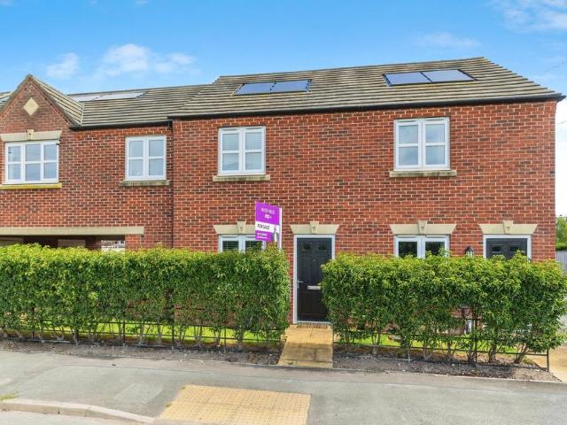 House for sale in Lea, Higher Bartle