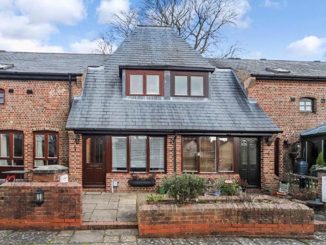 House for sale in Pouchen End, Hertfordshire