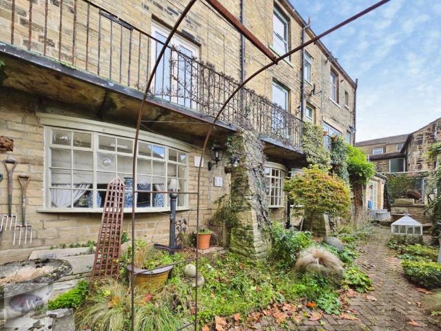 House for sale in Baildon, Bradford