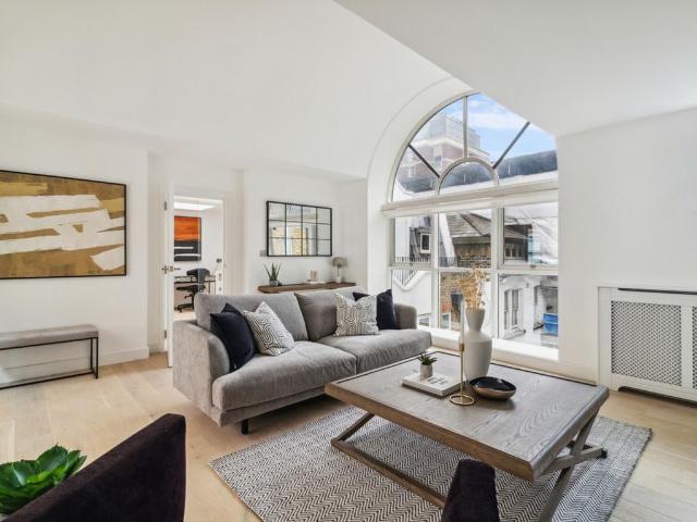House for sale in Marylebone, Greater London