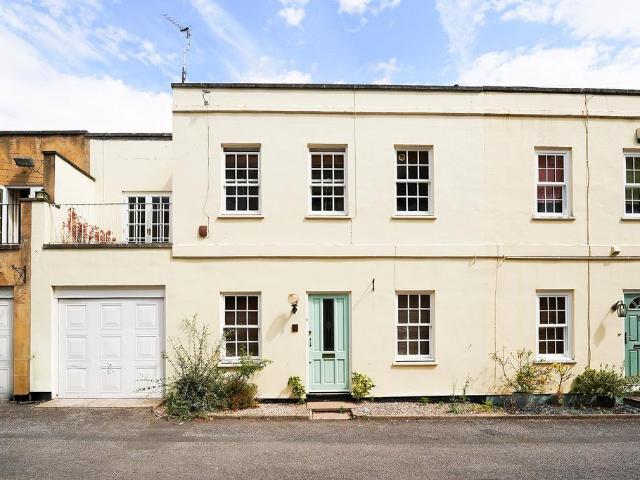 House for sale in Montpellier, Golden Valley