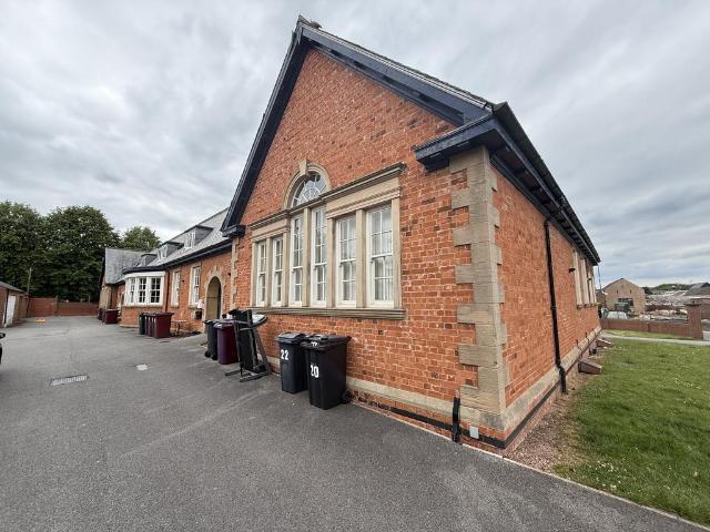 House for sale in Elmton, East Midlands