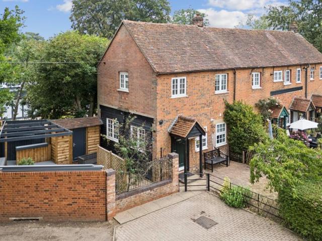 House for sale in Fretherne, Hertfordshire