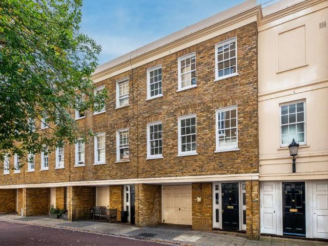 House for sale in City of Westminster, Greater London