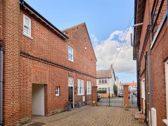 House for sale in Eastbridge, Suffolk