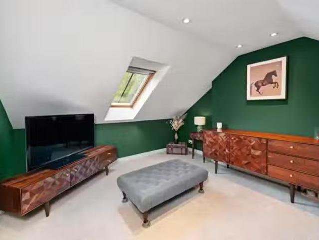 House for sale in Linlithgow Bridge