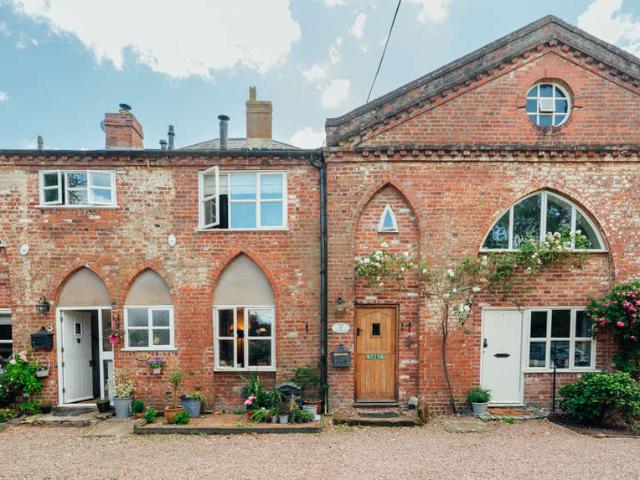 Townhouse for sale in Worcester, Sinton Green