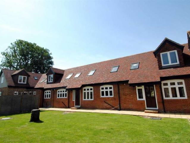 Townhouse for sale in Pouchen End, Hertfordshire