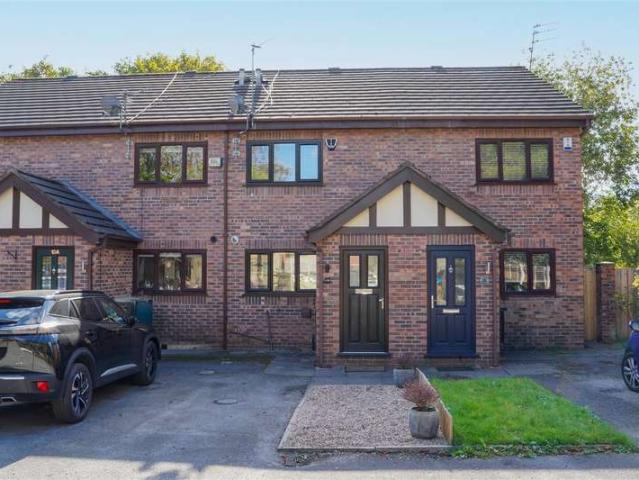 Townhouse for sale in Georgia, Greater Manchester