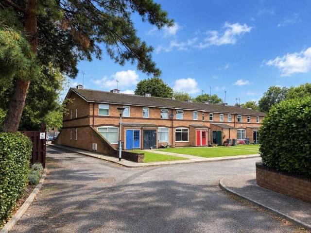 Townhouse for sale in Chorlton-cum-Hardy, Manchester