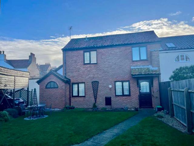 Townhouse for sale in Eastbridge, Suffolk