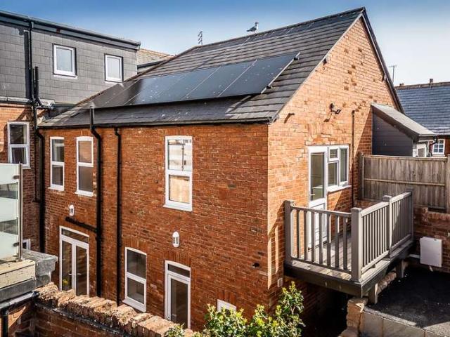 Townhouse for sale in Budleigh Salterton, Budlake