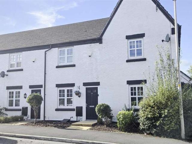Townhouse for sale in Whitegate Place, Winsford