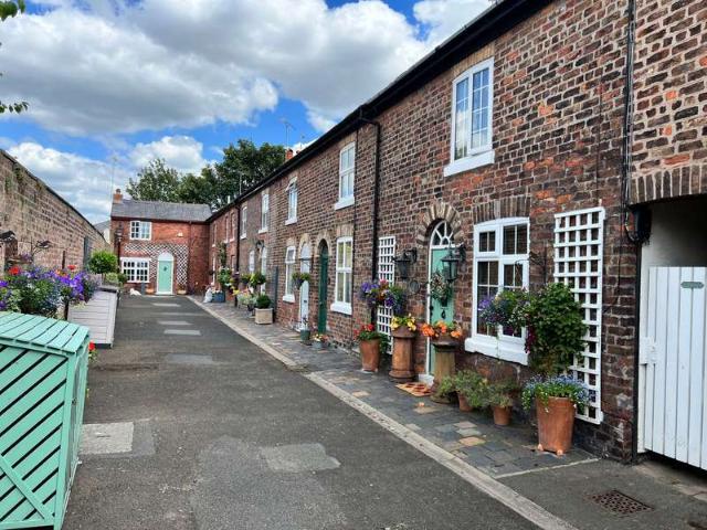 Townhouse for sale in Southport, Sefton