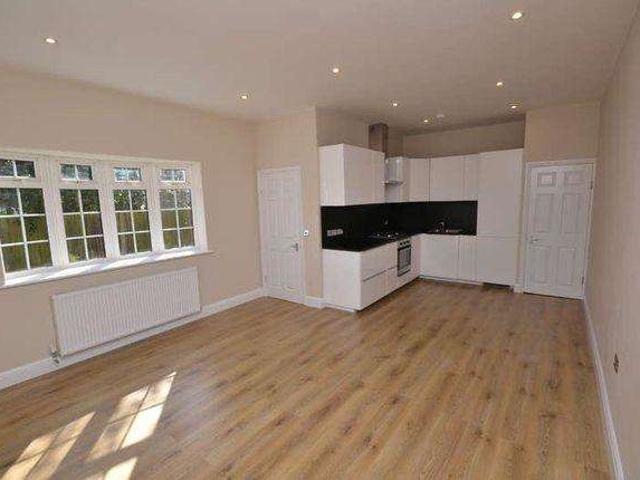 Townhouse for sale in North Finchley, Isle Of Man