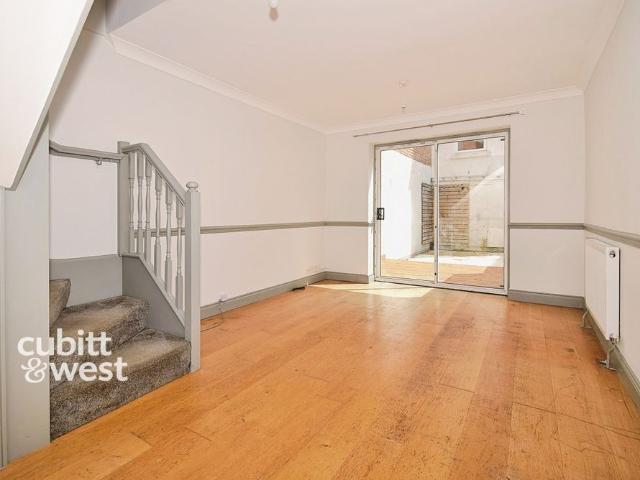 Apartment for rent in Clapham, West Sussex