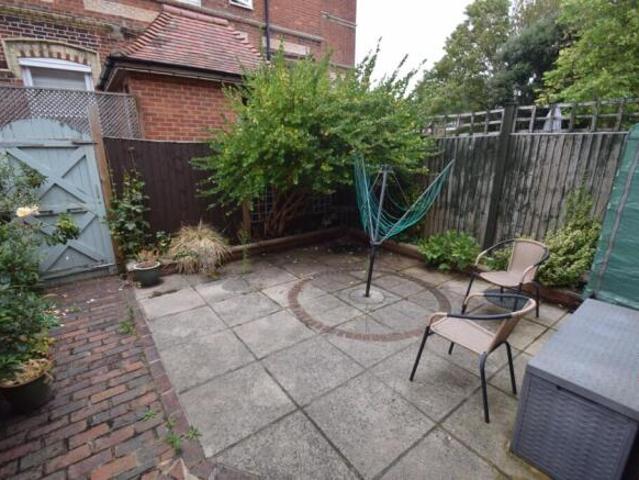 Townhouse for rent in Eastbourne, East Sussex