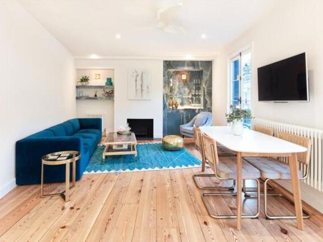 Townhouse for rent in Cat Hill