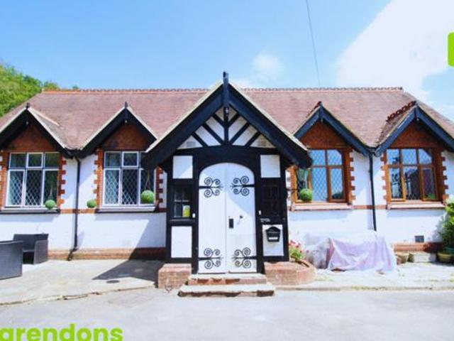 House for rent in Red Hill, Surrey