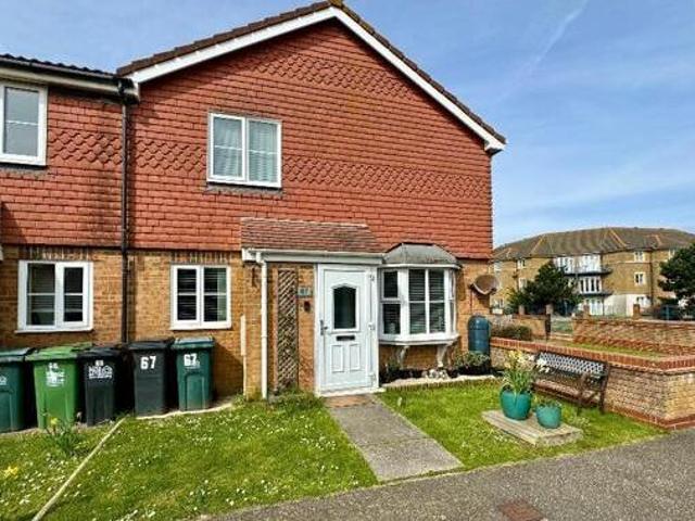 House for sale in Sovereign Harbour, Eastbourne