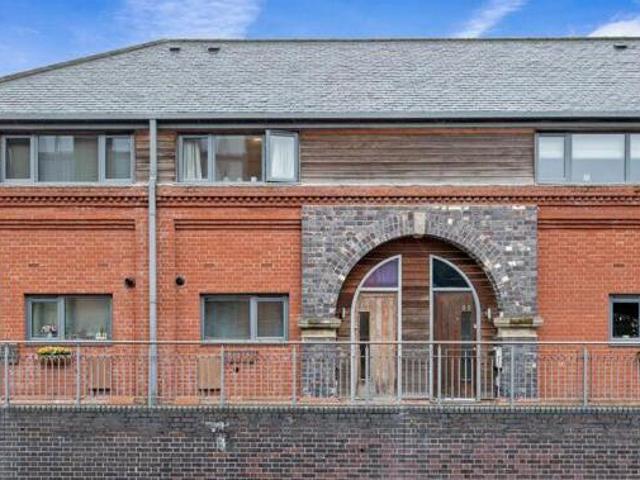 House for sale in Diglis, Worcestershire