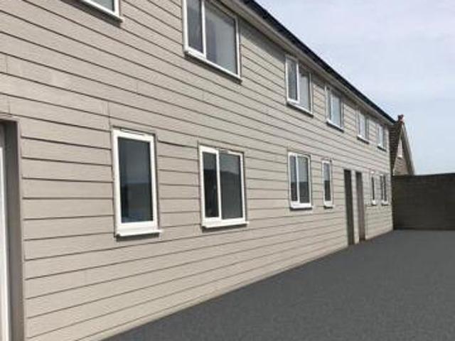 House for sale in Middlecroft, Hampshire