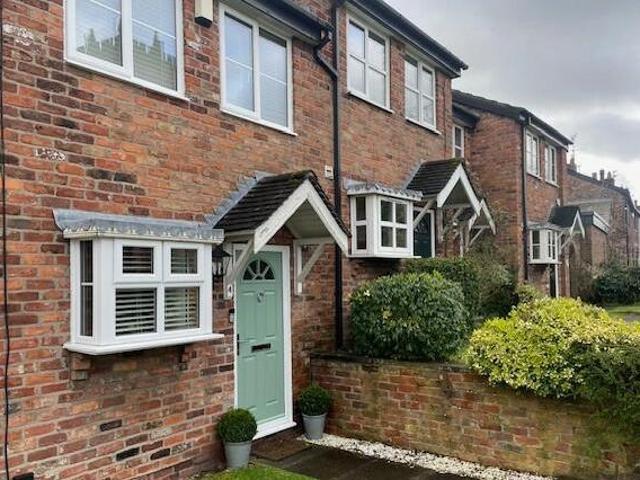 House for sale in Knutsford