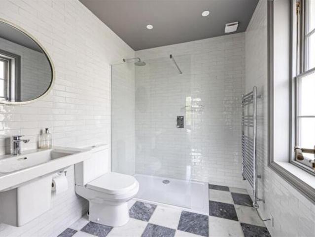 Townhouse for sale in Suffolk