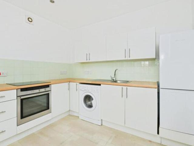 Townhouse for sale in Mount Wise